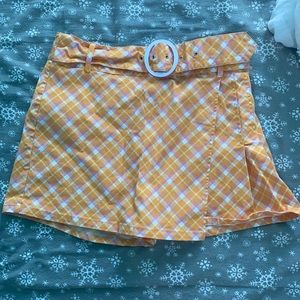 Fun plaid skort!